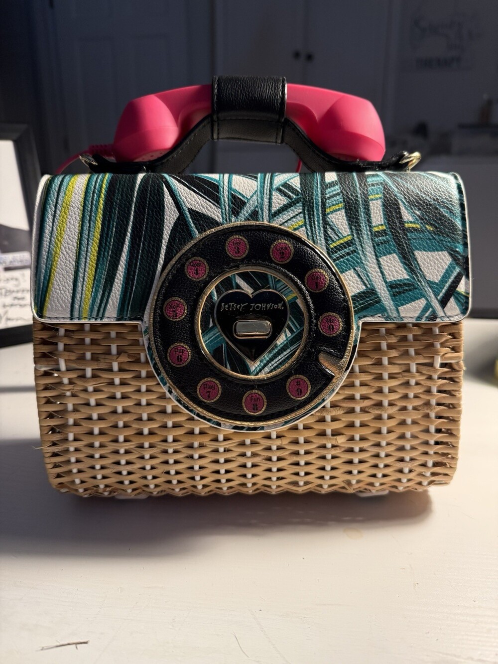 Betsy Johnson Wicker Palm Print Phone Bag EUC